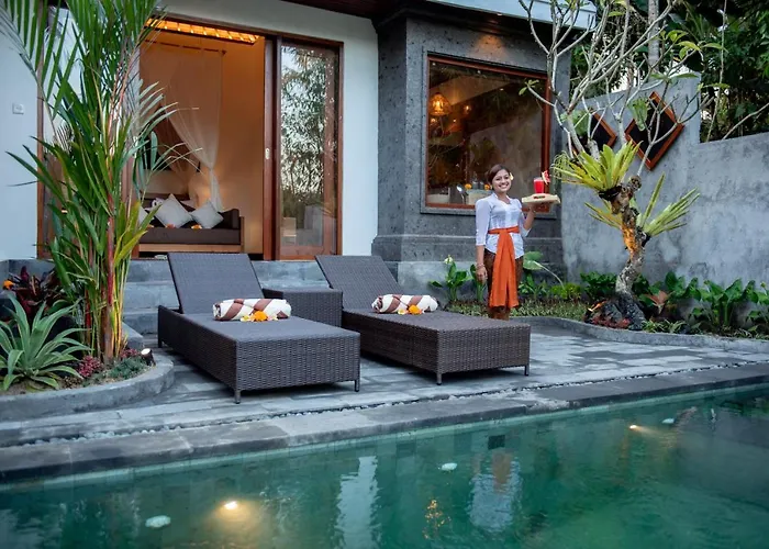 Madhawa & Villa Ubud